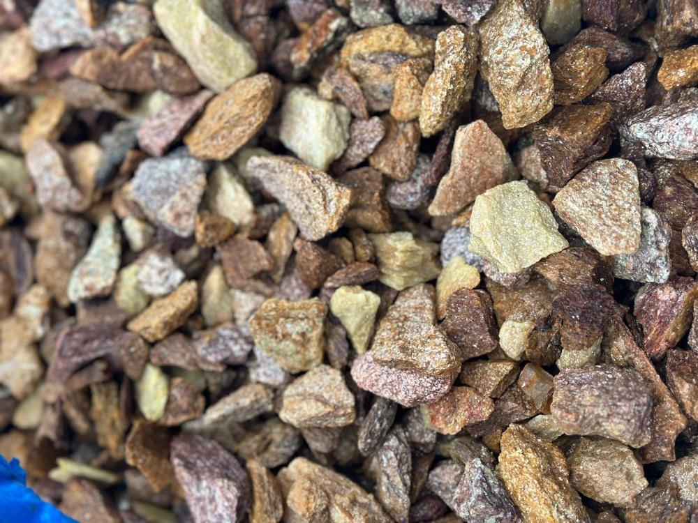 Златолит персиковый декоративная каменная крошка купить в Республике Дагестан