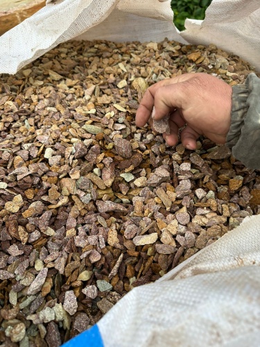 Златолит персиковый декоративная каменная крошка купить в Республике Дагестан