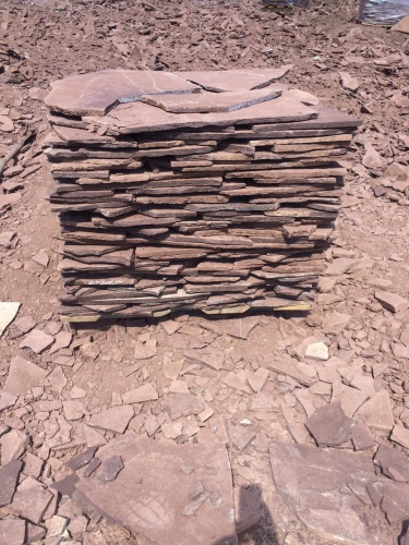 Плитняк лемезит бордовый для цоколя 1,5-2 см купить в Республике Дагестан