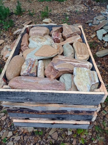 Златолит жёлтый, жёлто-зелёный глыбки и валуны для ланшафтного дизайна купить в Республике Дагестан