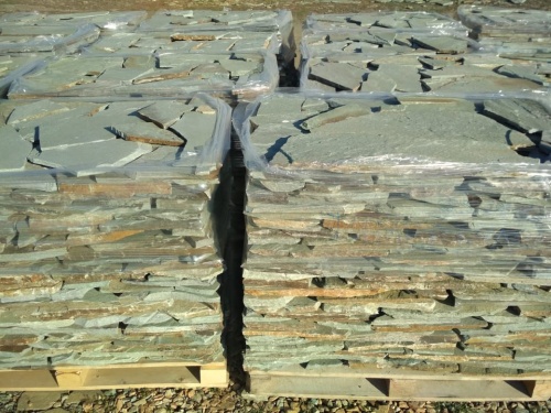 Плитняк златолит зелёный для цоколя, отмостки купить в Республике Дагестан