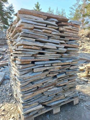 Плитняк златолит серебристый для цоколя, отмостки купить в Республике Дагестан