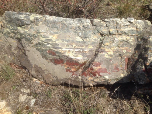 Гигантские зелёные валуны для ландшафтного дизайна весом более 5 тонн купить в Республике Дагестан