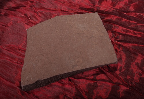 Плитняк лемезит бордовый для цоколя 1,5-2 см купить в Республике Дагестан