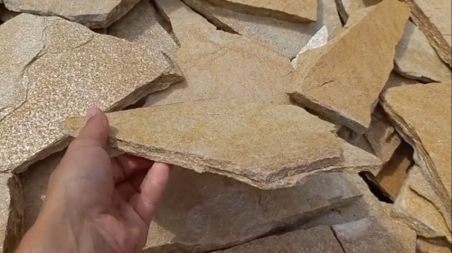 Плитняк златолит жёлтый для цоколя купить в Республике Дагестан