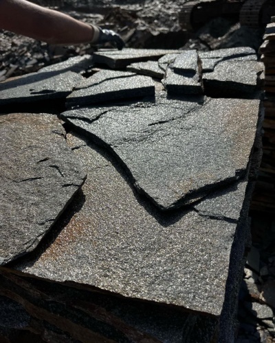 Плитняк златолит серебристый для фасада купить в Республике Дагестан